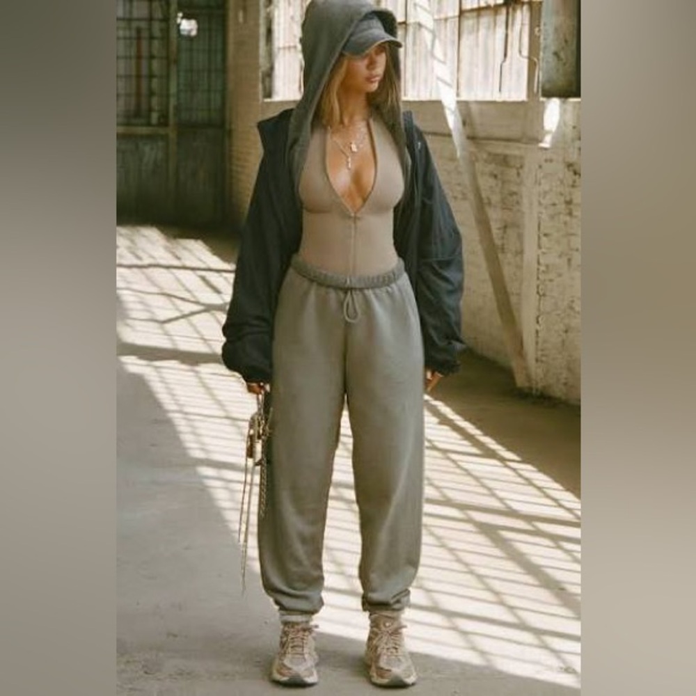Joah Brown Oversized Jogger in Vetiver French Terry S/M